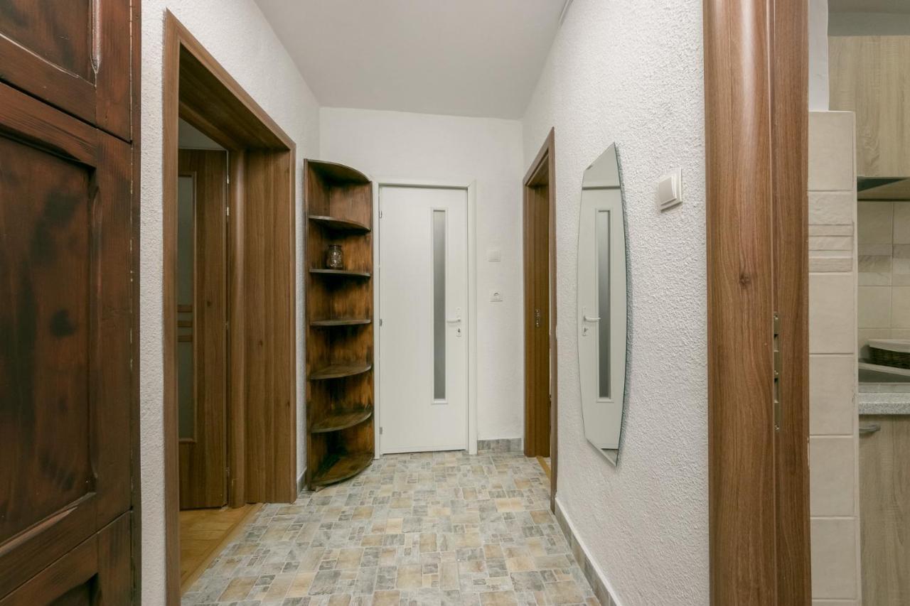 Vlad House Decebal Daire Bükreş Dış mekan fotoğraf